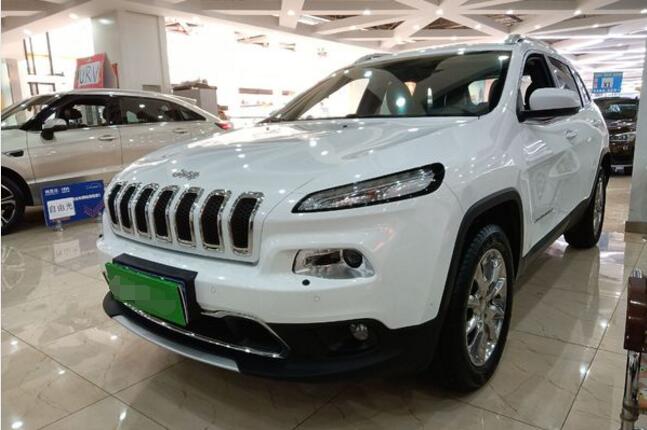 Jeep 自由光 2016款 2.4L 优越版-- 玉环产业