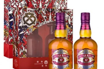 40°英国芝华士12年苏格兰威士忌500ml*2+芝华士涂鸦款双支装礼盒+芝华士涂鸦礼袋