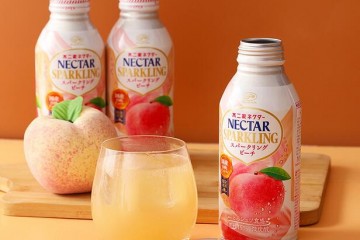 日本进口不二家白桃果汁微碳酸饮料水蜜桃味高颜值网红饮品380ml