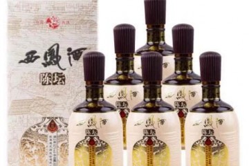 52°西凤酒 陈坛名尊 凤香型白酒 纯粮酒 500ml*6整箱装